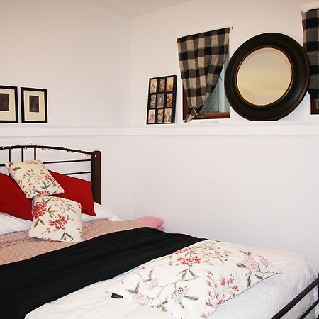 Niagara-on-the-Lake 2 Moon Cottage المظهر الخارجي الصورة